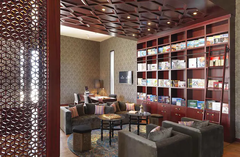 Hospitality advisory planning for a high-end destination project